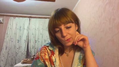 JustineMadlem live cam on Cam4