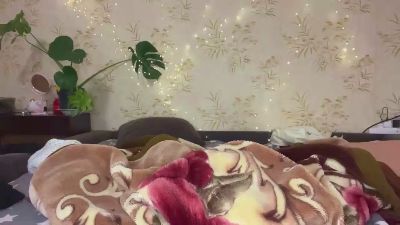 JustineMadlem live cam on Cam4