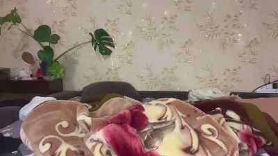 JustineMadlem live cam on Cam4