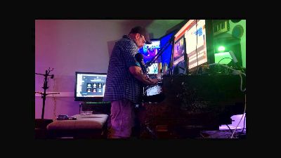 Justinthime live cam on Cam4