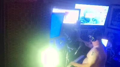 Justinthime live cam on Cam4