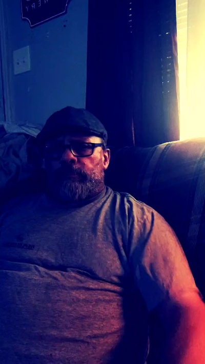 Justinthime live cam on Cam4