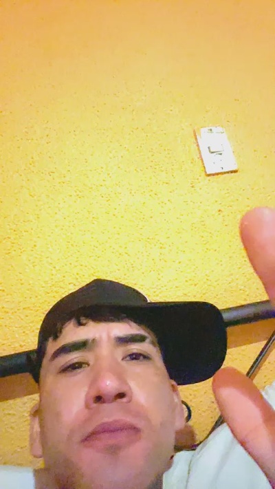 KAEME999 live cam on Cam4