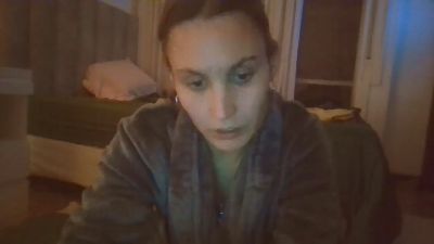 KAROL4BB live cam on Cam4