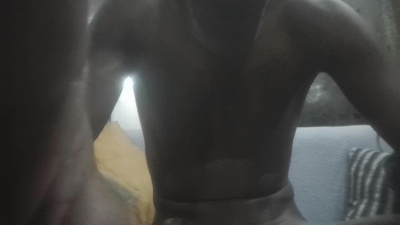 KEVINCRIA live cam on Cam4