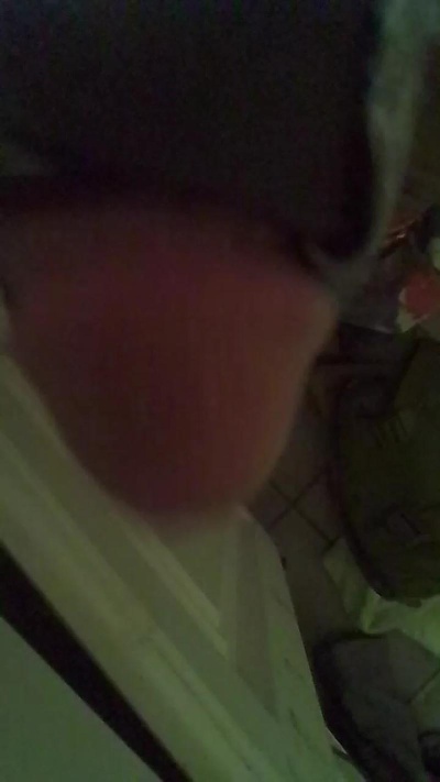 KINGKUSH33 live cam on Cam4