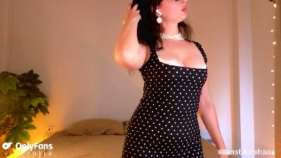 KIrshaa live cam on Cam4