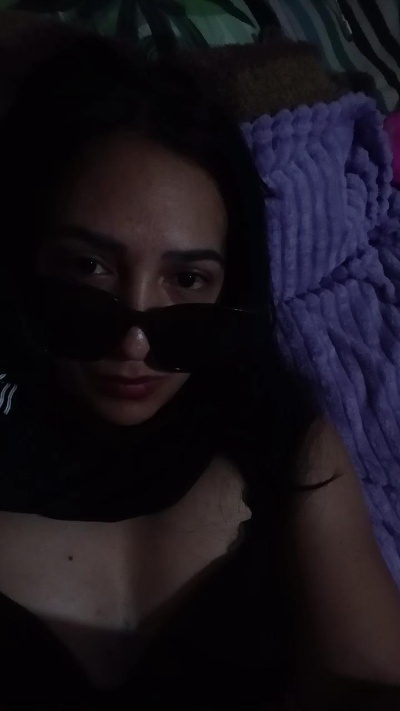 KLOE live cam on Cam4