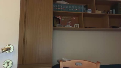 KOUROSBOY live cam on Cam4
