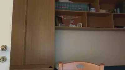 KOUROSBOY live cam on Cam4