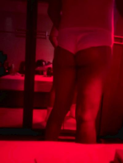 KVN_ROKU live cam on Cam4