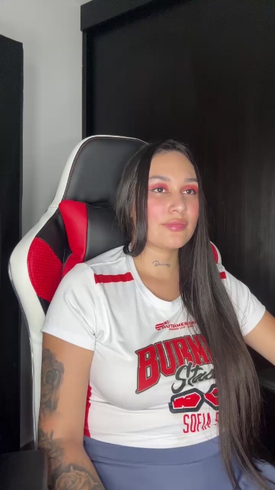KYLIE_PREGNAT live cam on Cam4