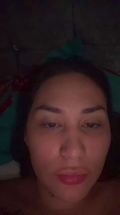 KYLIE_PREGNAT live cam on Cam4