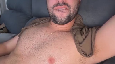 KaduDotadoRec live cam on Cam4