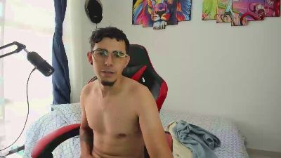 Kaelvale live cam on Cam4