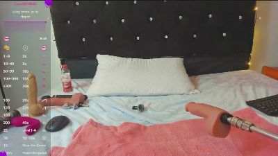 Kaia_Fadul live cam on Cam4