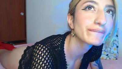 Kaii_ live cam on Cam4