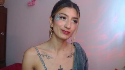 Kaii_ live cam on Cam4