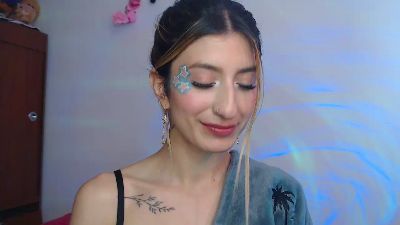 Kaii_ live cam on Cam4