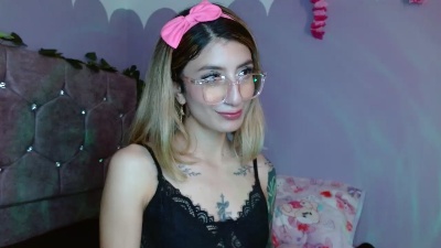 Kaii_ live cam on Cam4