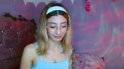 Kaii_ live cam on Cam4