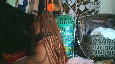 Kaira22 live cam on Cam4