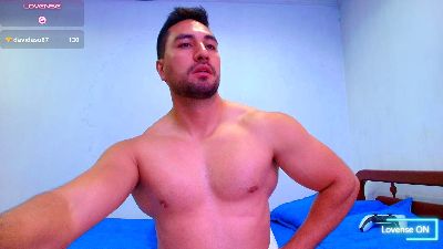 Kal_El_8 live cam on Cam4