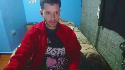Kalcifer98 live cam on Cam4