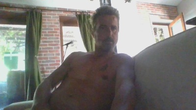 Kaleii live cam on Cam4