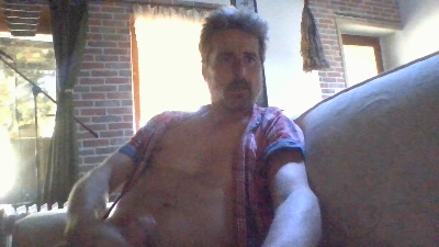 Kaleii live cam on Cam4