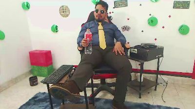 KalethBigDick88 live cam on Cam4