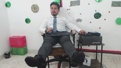 KalethBigDick88 live cam on Cam4