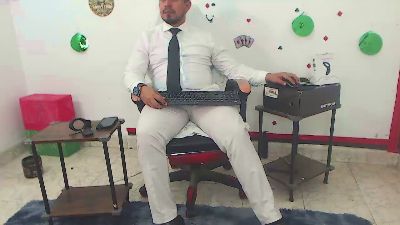 KalethBigDick88 live cam on Cam4