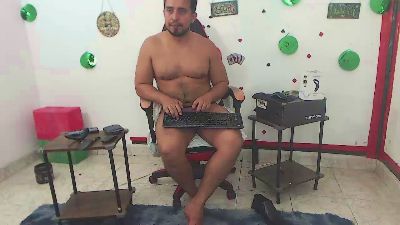 KalethBigDick88 live cam on Cam4