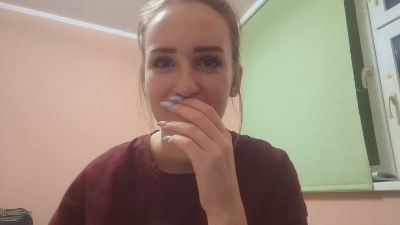 KaleyMizee live cam on Cam4