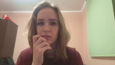 KaleyMizee live cam on Cam4