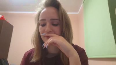 KaleyMizee live cam on Cam4