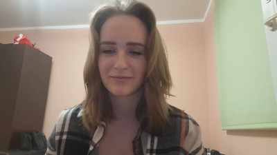 KaleyMizee live cam on Cam4