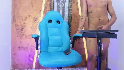 Kalvin_c live cam on Cam4