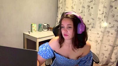 KamalaHelfrich live cam on Cam4