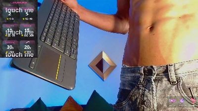 KamiSuarez live cam on Cam4