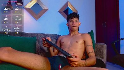 KamiSuarez live cam on Cam4