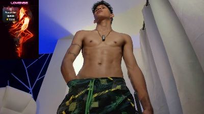 KamiSuarez live cam on Cam4