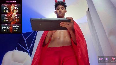 KamiSuarez live cam on Cam4