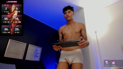 KamiSuarez live cam on Cam4