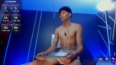 KamiSuarez live cam on Cam4