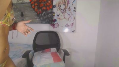 KamileLatin live cam on Cam4