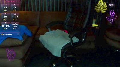 Kamilli_Hot live cam on Cam4