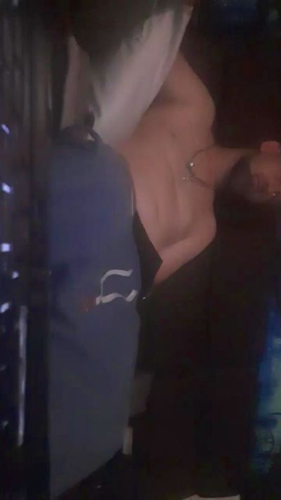 Kammikazze88 live cam on Cam4