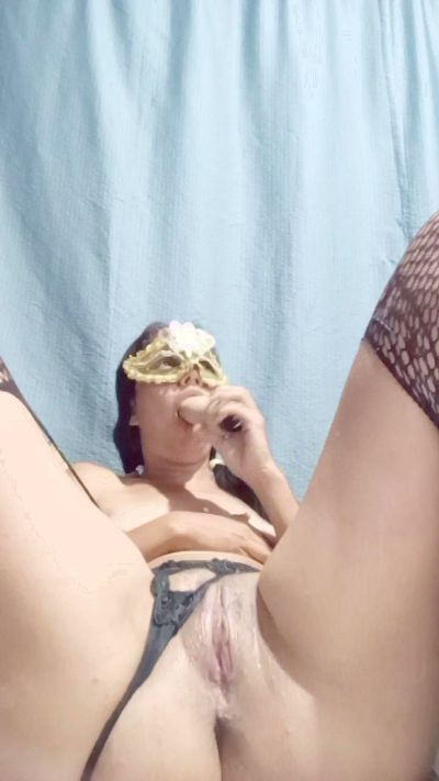 Kandylove69 live cam on Cam4